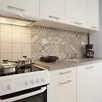 Enalia 度假居 伊里斯斯
