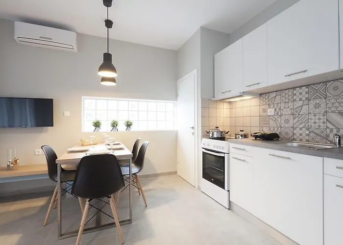 Enalia Hébergement de vacances Ierissos